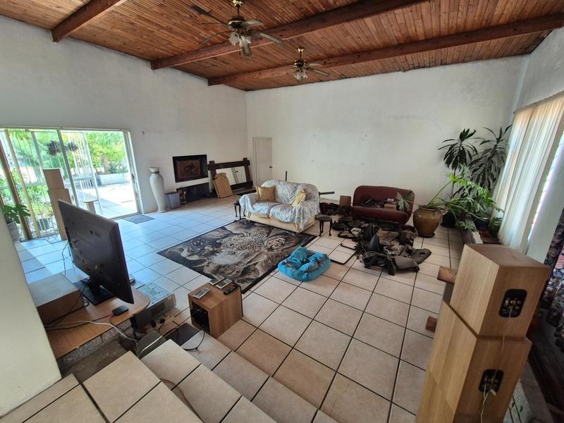 3 Bedroom Property for Sale in Mabille Park Western Cape